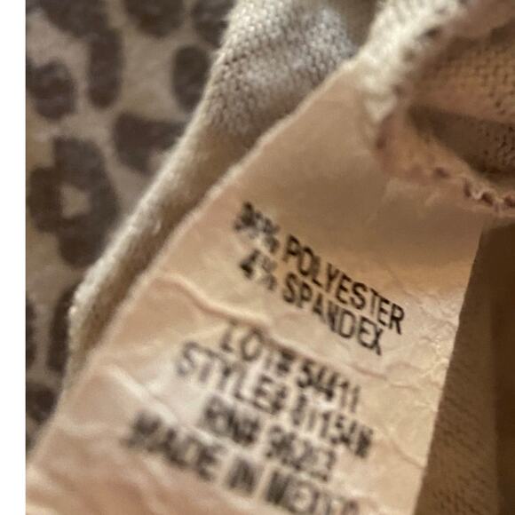 Wandering Dreams Animal Print Cardigan Grey Size M Flowy Warm - Picture 5 of 5